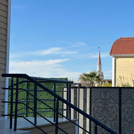 Villa Antalya 5 Odali Oezel Havuzlu